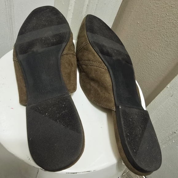 New Directions Suede Olive Green Clog Mules Sandal Women's Size 10 🌴 - Picture 4 of 9
